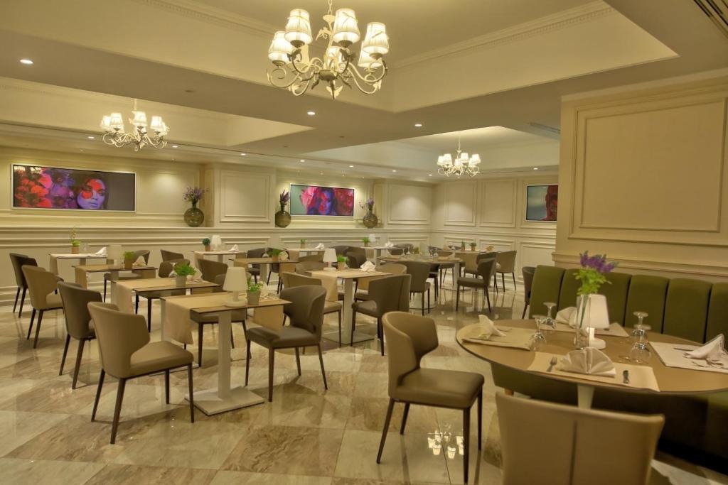 هتل لاک لمان